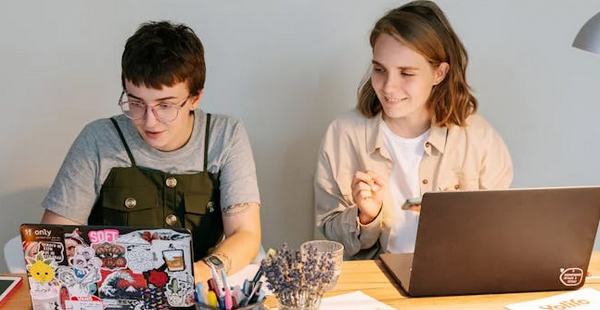 深圳品牌定位公司哪家强？怎么选择？