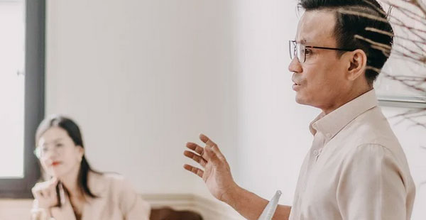 品牌战略定位三大核心是什么？怎么实施？