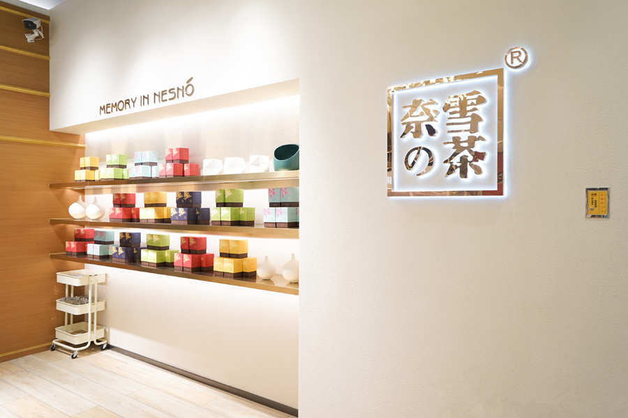 在针尖大的领域里饱和攻击