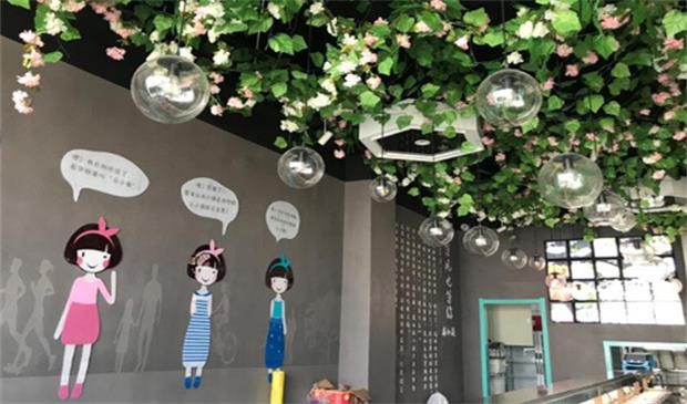 麻小旋品牌战略,旋转小火锅品牌战略,麻小旋旋转小火锅