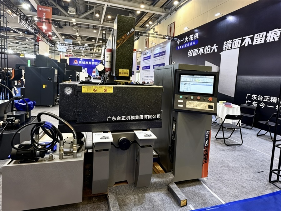 “今一”数控机床品牌定位案例<br>问鼎世界，大国崛起！大型工业设备的品牌之路